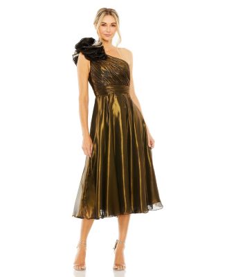 Mac Duggal