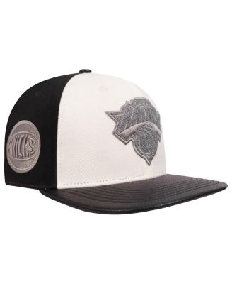 Pro Standard - Men's Cream/Black New York Knicks French Terry Snapback Hat